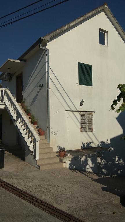 Ferienwohnung House Sarovic Tivat Exterior foto